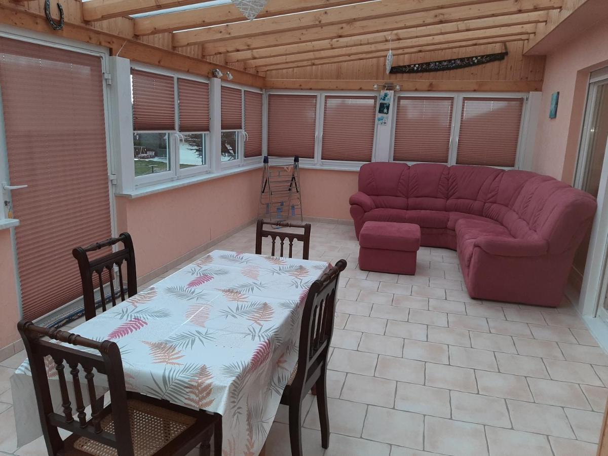 Gite Chez Lucie Guntzviller Exteriör bild